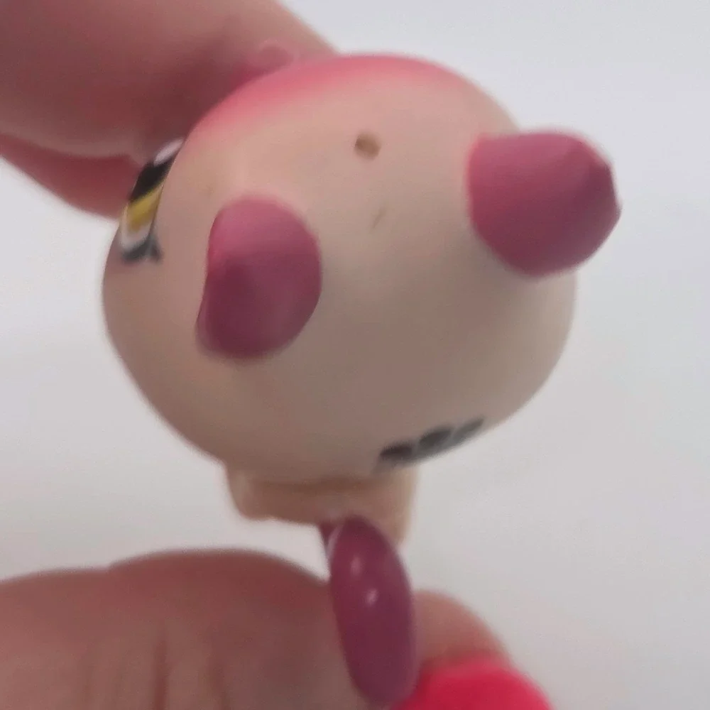 Littlest Pet Shop #236 Rosalee Pointer Siamese Cat Pets in the City Figure